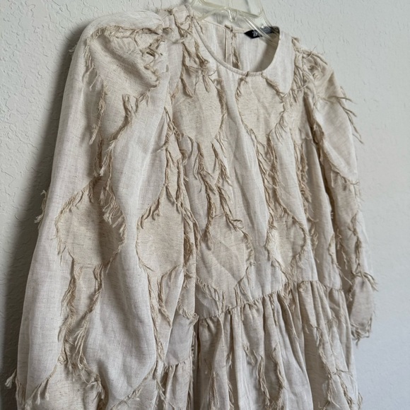 Zara Tan Linen Blend Puff Sleeve Blouse Size S Boho Textured Fringe Rustic - Picture 4 of 9